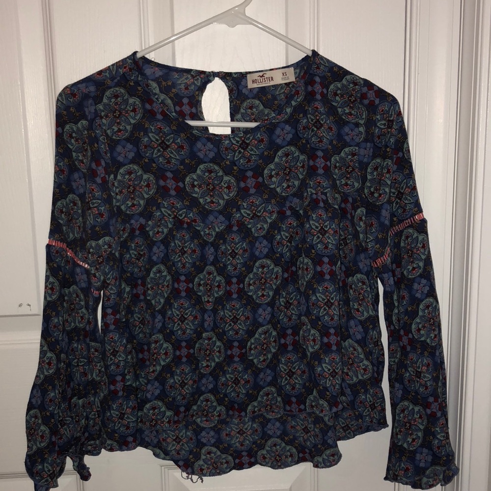 Bell Sleeve Print Top | Hollister